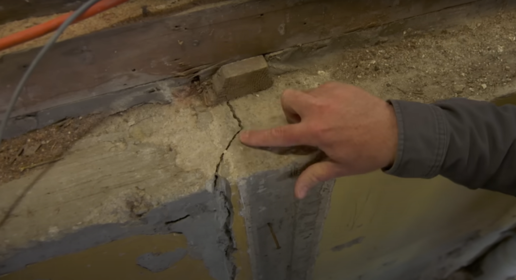 concrete foundation crack concrete foundation crack